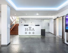 Hospedium Hotel Abril