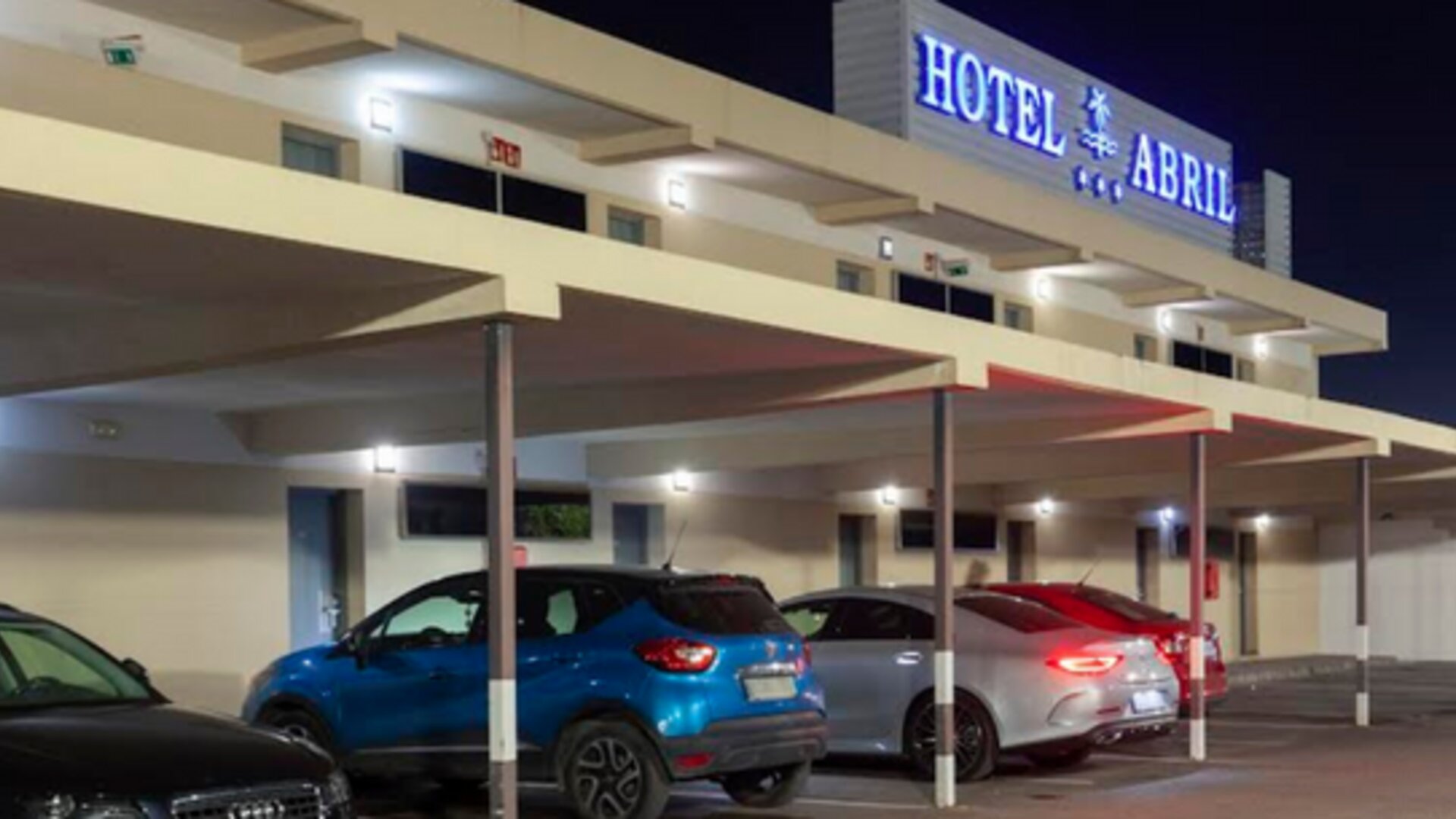 Hospedium Hotel Abril