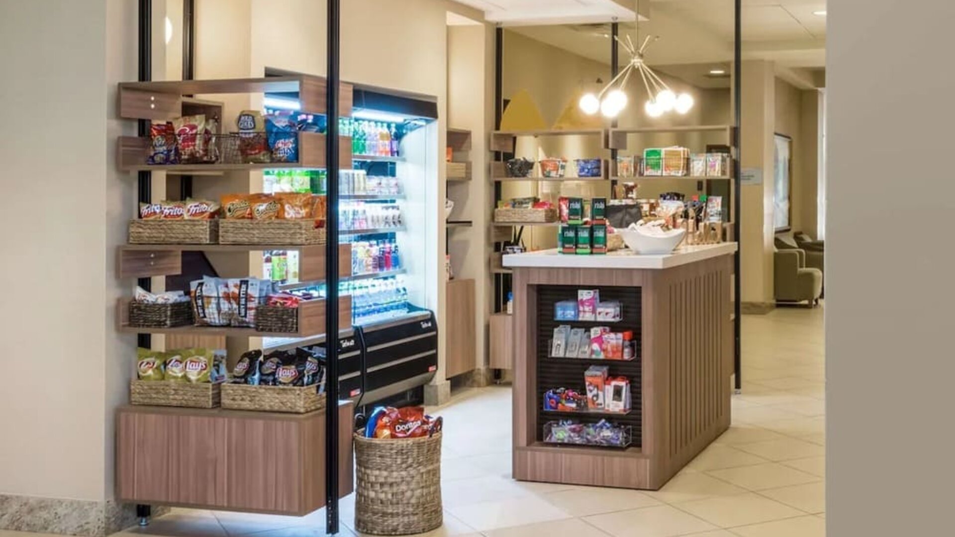 Convenience store at Sonesta Milwaukee West Wauwatosa.