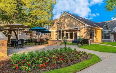 Beautiful patio with lounge seating at Sonesta ES Suites Parsippany Morris Plains.
