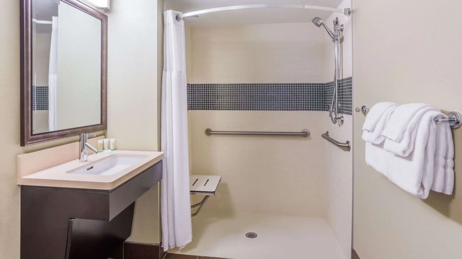 Private guest bathroom with shower at Sonesta ES Suites Austin The Domain Area.