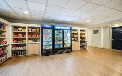 Convenience store at Sonesta Simply Suites Jersey City.