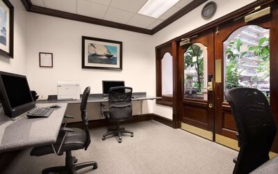 Business center available at Embassy Suites By Hilton San Francisco Airport Waterfront.