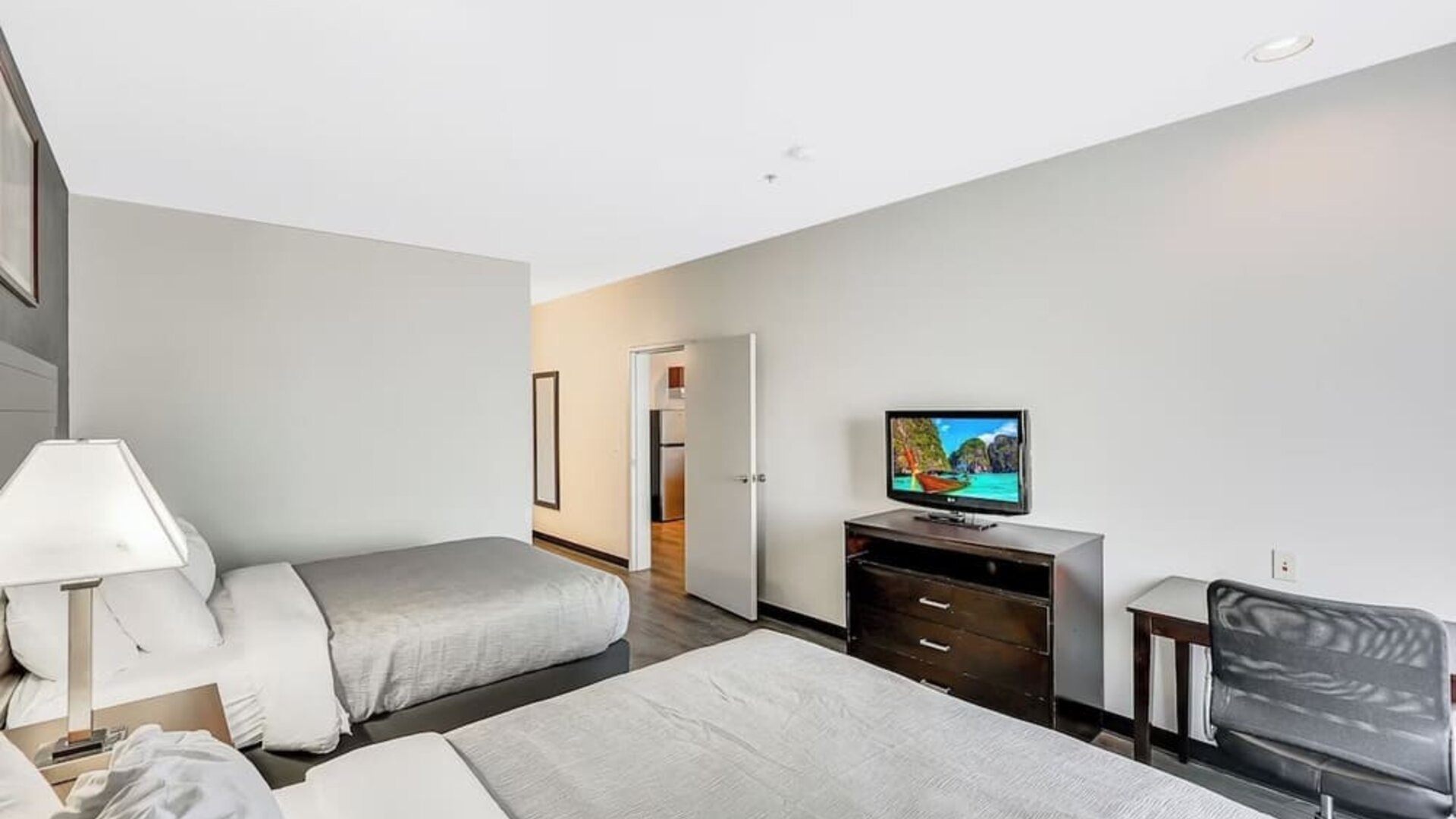 Queen beds available at Quality Inn & Suites Liberty Lake - Spokane Valley.