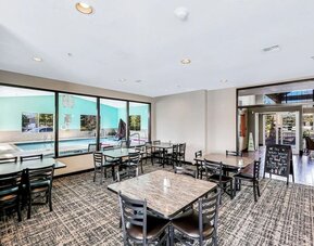 Dining room at Quality Inn & Suites Liberty Lake - Spokane Valley.