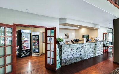 Hotel reception at Quality Inn & Suites Liberty Lake - Spokane Valley.