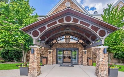 Entrance at Sonesta ES Suites Andover Boston.