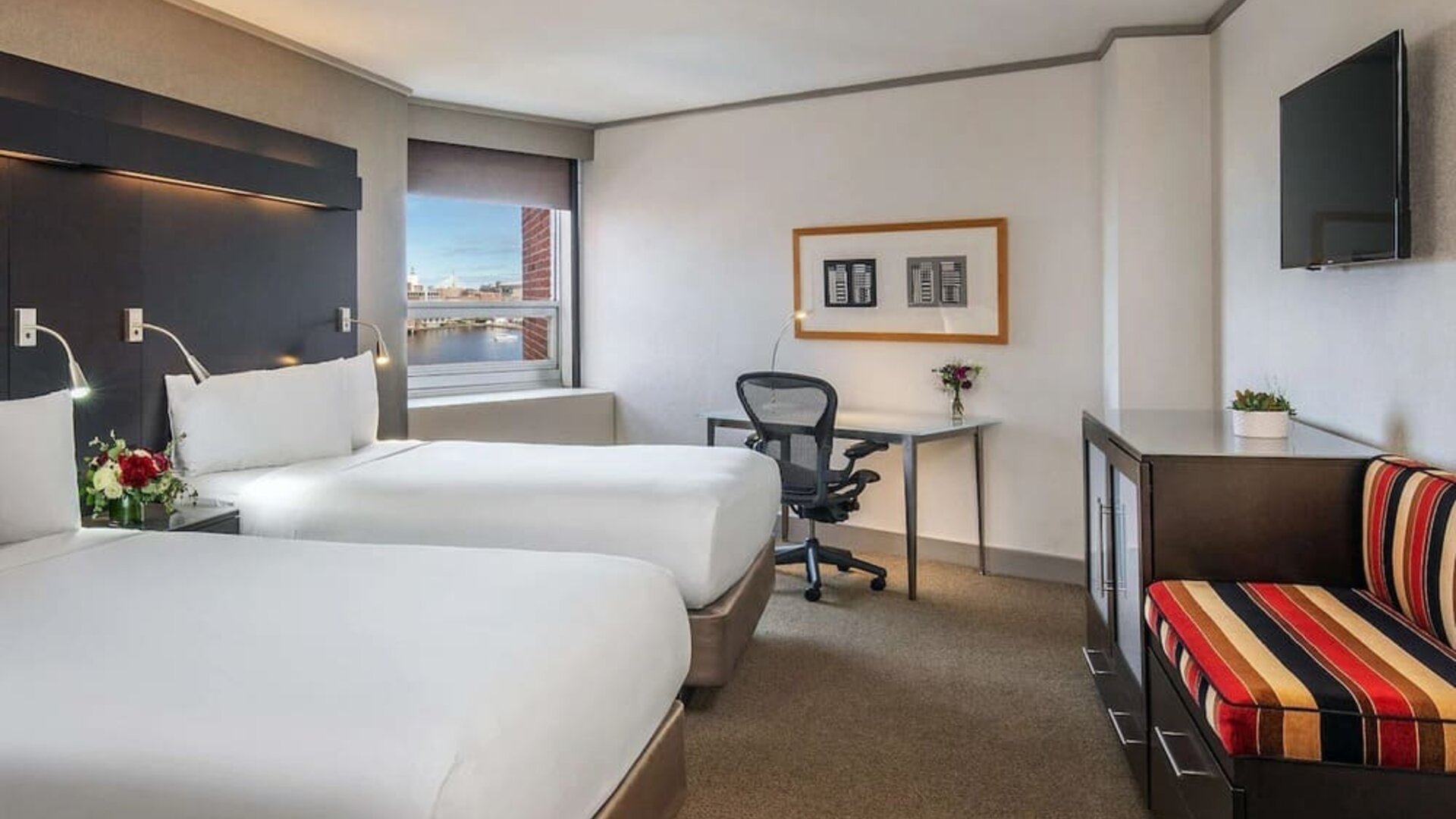 Day use twin room with work desk at Royal Sonesta Boston.