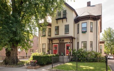 Exterior of The Farrington Inn.