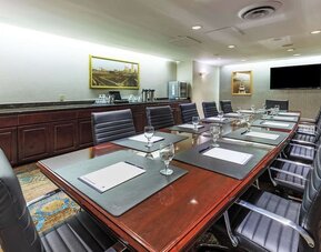 Meeting room at DoubleTree By Hilton Tulsa-Downtown.
