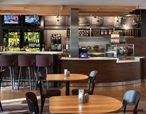 On-site restaurant at Sonesta Select Boston Milford.