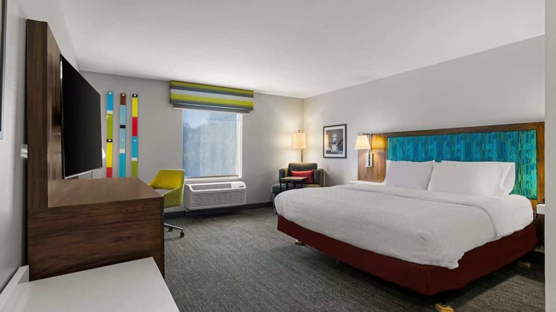 Spacious day use room with work desk at Hampton Inn & Suites Schererville.
