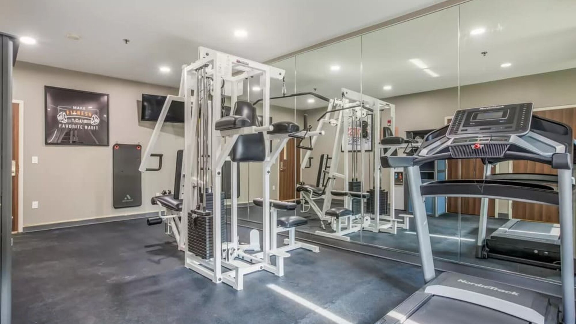 Fitness center at The Leo Collection, An Ascend Collection Hotel.