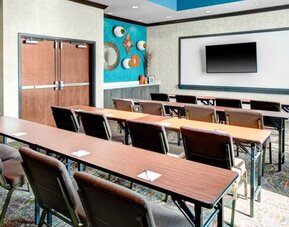 Meeting room at Hampton Inn & Suites By Hilton Atlanta Perimeter Dunwoody.