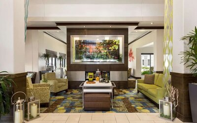 Lobby's lounge area at Hilton Garden Inn Houston NW/Willowbrook.