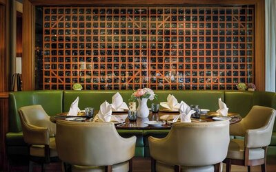 Bar and dining at Hilton London Syon Park.