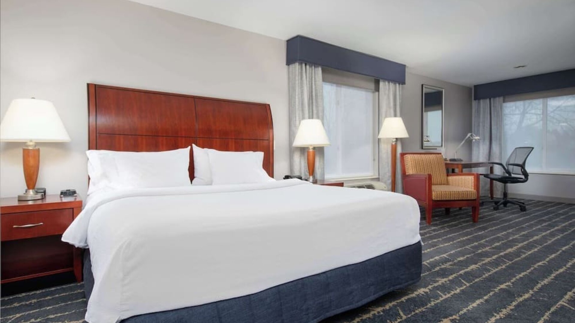 Spacious day use room with work desk at Hilton Garden Inn Milwaukee Northwest Conference Center.