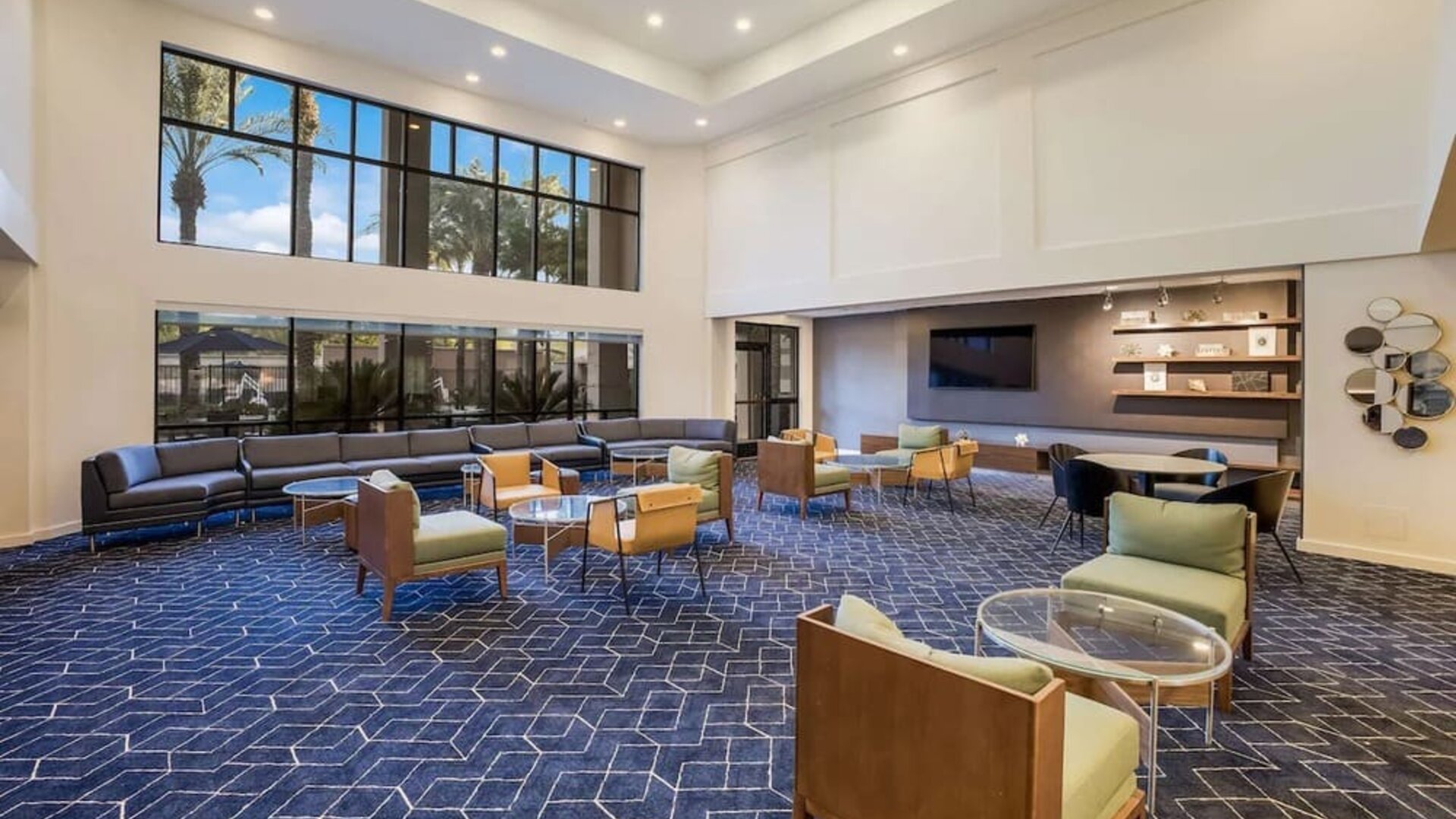 Spacious lobby and coworking lounge at Sonesta Select Phoenix Chandler.