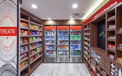 Snack bar at Hampton Inn & Suites Houston-Bush Intercontinental Aprt.