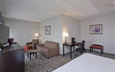 Day room at Best Western Plus Hotel & Conference Center.