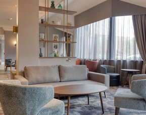 Lobby and lounge at DoubleTree By Hilton London Elstree.