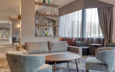 Lobby and lounge at DoubleTree By Hilton London Elstree.