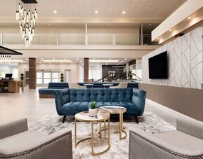 Lobby seating at DoubleTree By Hilton Fort Worth South.