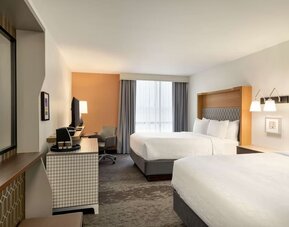 Queen beds at DoubleTree By Hilton Fort Worth South.