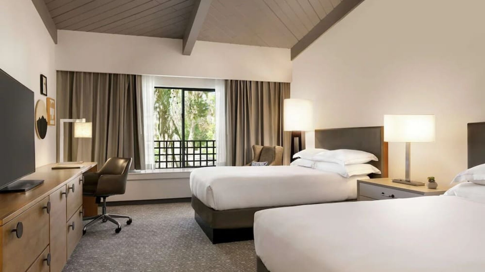 Day use room with work desk at Hilton Scottsdale Resort & Villas.