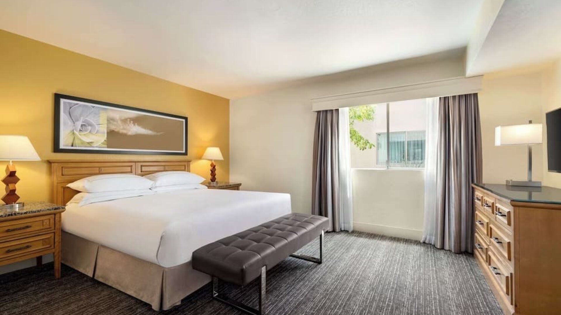 Standard day use room at Hilton Scottsdale Resort & Villas. 