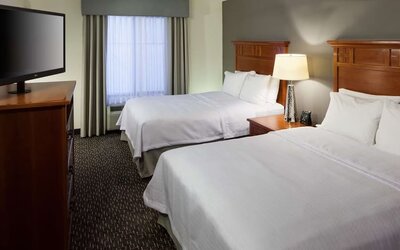 Day use twin room at Homewood Suites By Hilton Agoura Hills.