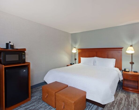 Day use room with private bathroom at Hampton Inn & Suites Clovis-Airport North.