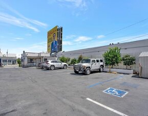 Parking available at Mid City Inn - Los Angeles.