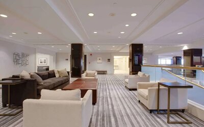 Lounge area at Hilton Newark Airport.