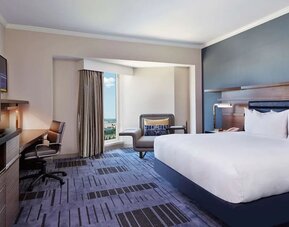 Day use room with work desk at Hilton Newark Airport. 