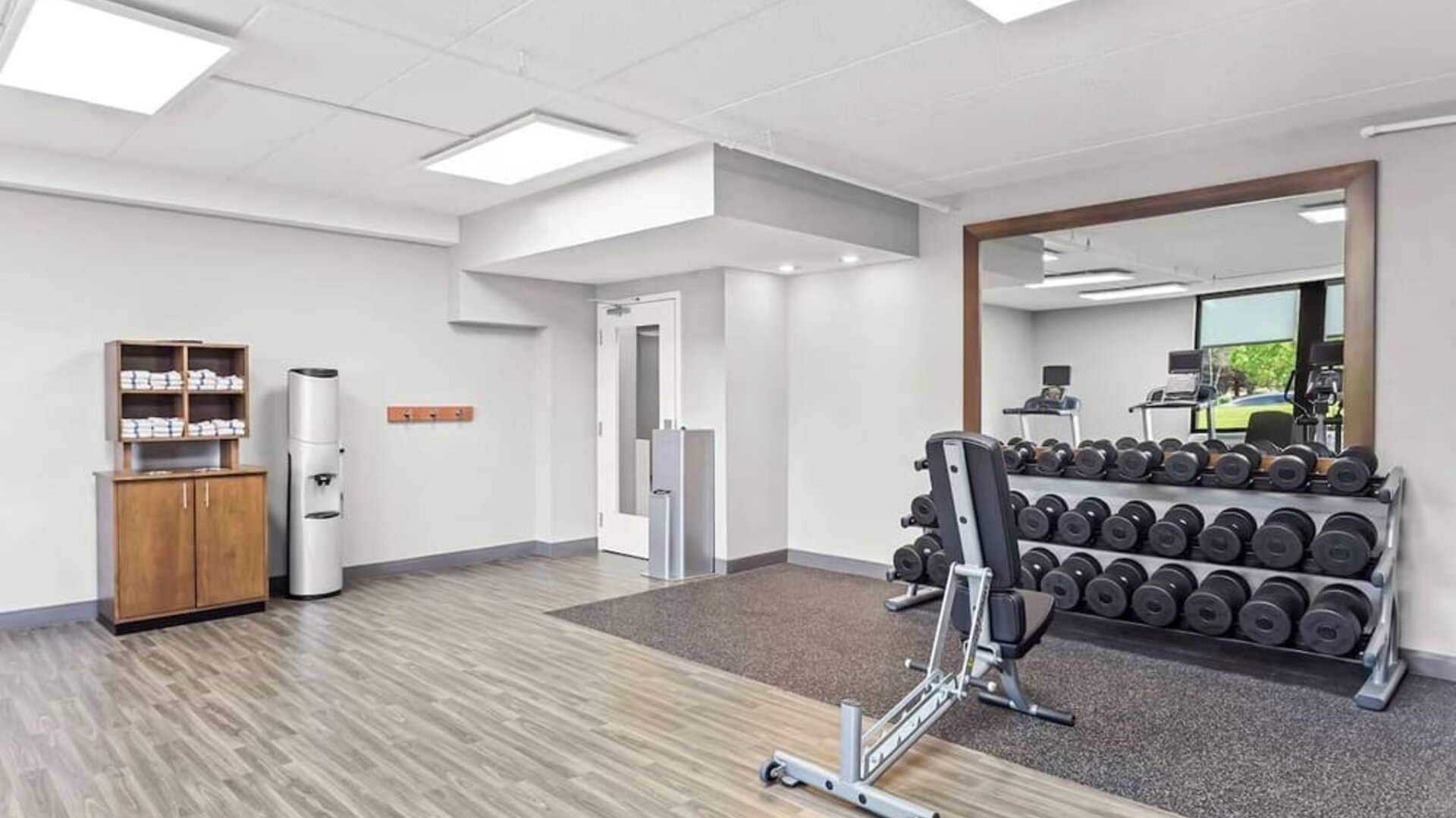 Well equipped fitness center at Hampton Inn Chicago/Naperville.