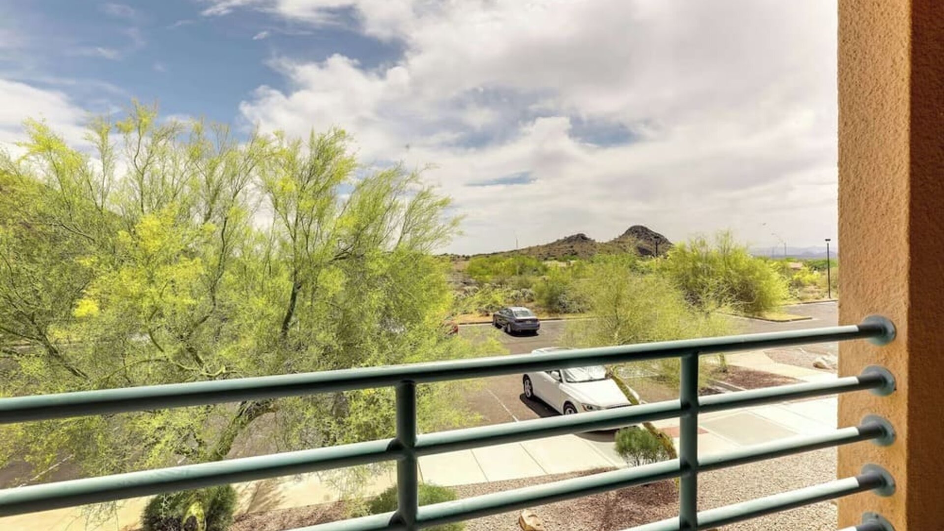 Parking area at Sonesta Select Scottsdale At Mayo Clinic Campus.
