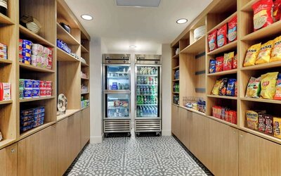 Convenience store at Sonesta Select Scottsdale At Mayo Clinic Campus.