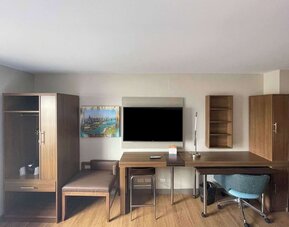 Day rooms with work station ideal for working remotely at MainStay Suites Oak Brook Terrace - Chicago.