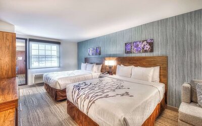 Day use twin room at Sleep Inn Oakbrook Terrace.