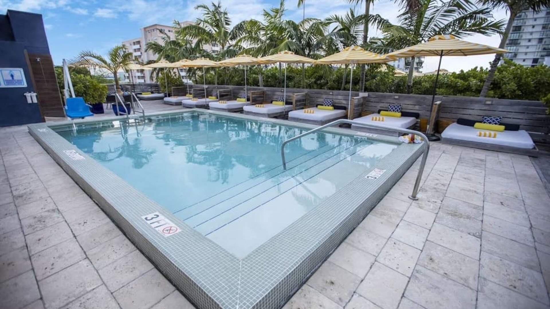 Outdoor pool at Catalina Hotel & Beach Club.