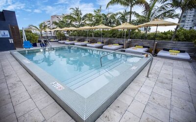 Outdoor pool at Catalina Hotel & Beach Club.