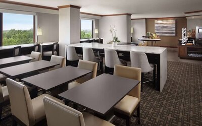 Dining area at Hilton Short Hills.