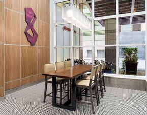 Lobby workpsace at Hampton Inn Manhattan/Times Square Central.