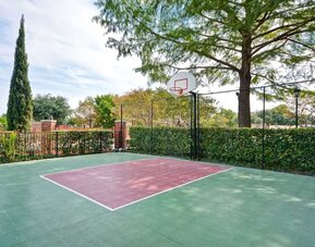 Sport court at Homewood Suites By Hilton Dallas-Lewisville.
