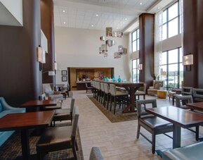 On-site restaurant and dining area at Hampton Inn & Suites Trophy Club - Fort Worth North, TX.