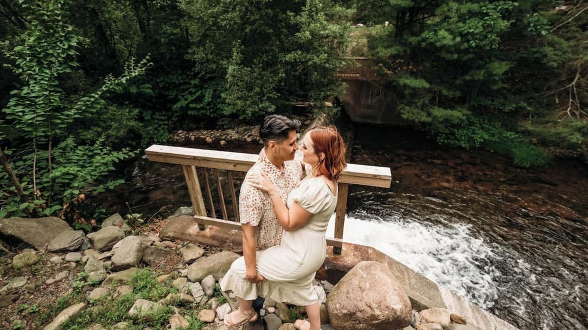 Romantic garden walks at Paradise Stream Resort.