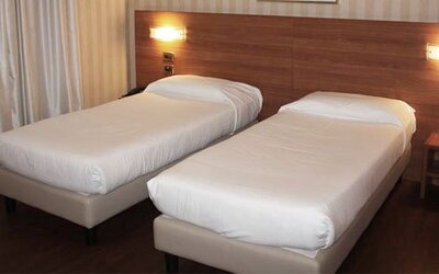 Hotel 2C