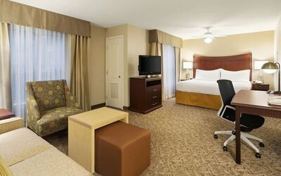 King room at Homewood Suites By Hilton Shreveport.