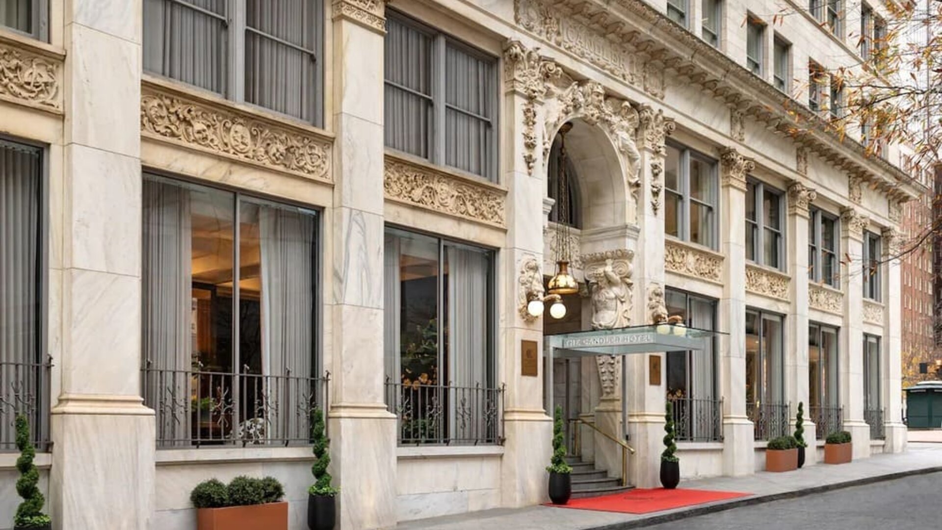 Hotel exterior at The Candler Hotel Atlanta, Curio Collection By Hilton.